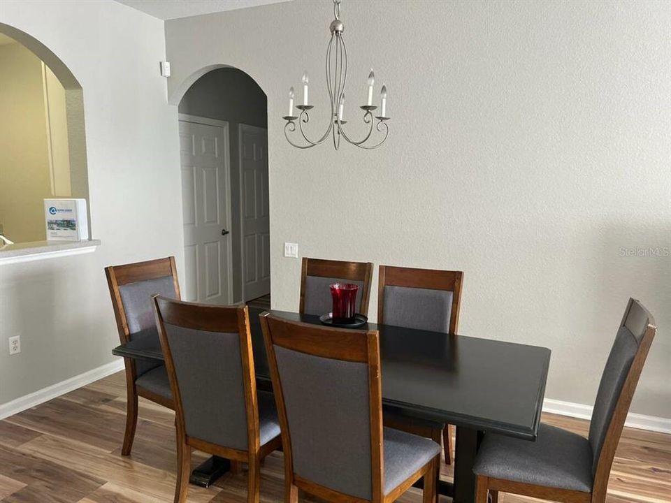 待售: $545,000 (3 贝兹, 2 浴室, 1447 平方英尺)