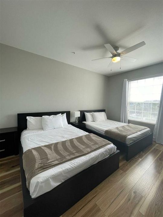 待售: $545,000 (3 贝兹, 2 浴室, 1447 平方英尺)