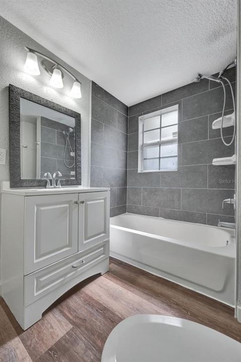 待售: $329,000 (3 贝兹, 1 浴室, 1513 平方英尺)