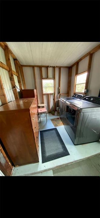 待售: $150,000 (2 贝兹, 1 浴室, 944 平方英尺)