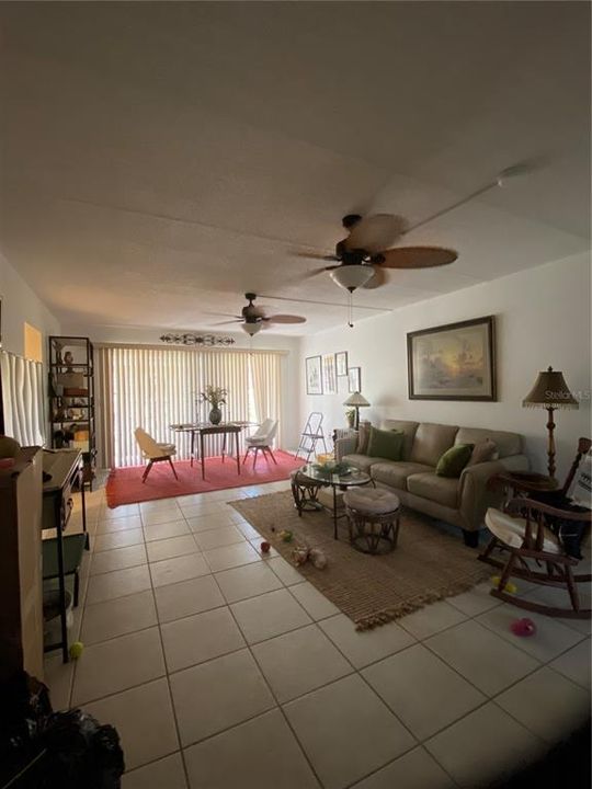 For Sale: $84,900 (1 beds, 1 baths, 740 Square Feet)