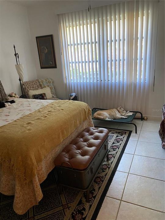 For Sale: $84,900 (1 beds, 1 baths, 740 Square Feet)