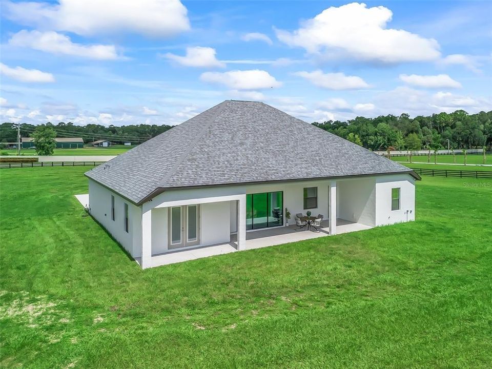 En Venta: $2,100,000 (4 camas, 3 baños, 3240 Pies cuadrados)