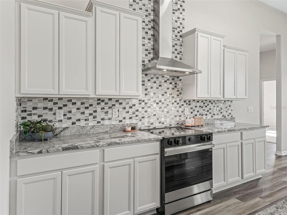 En Venta: $2,100,000 (4 camas, 3 baños, 3240 Pies cuadrados)