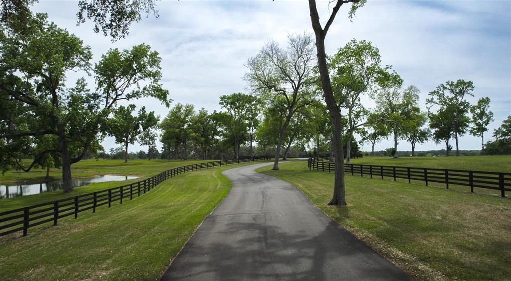 En Venta: $855,950 (10.02 acres)