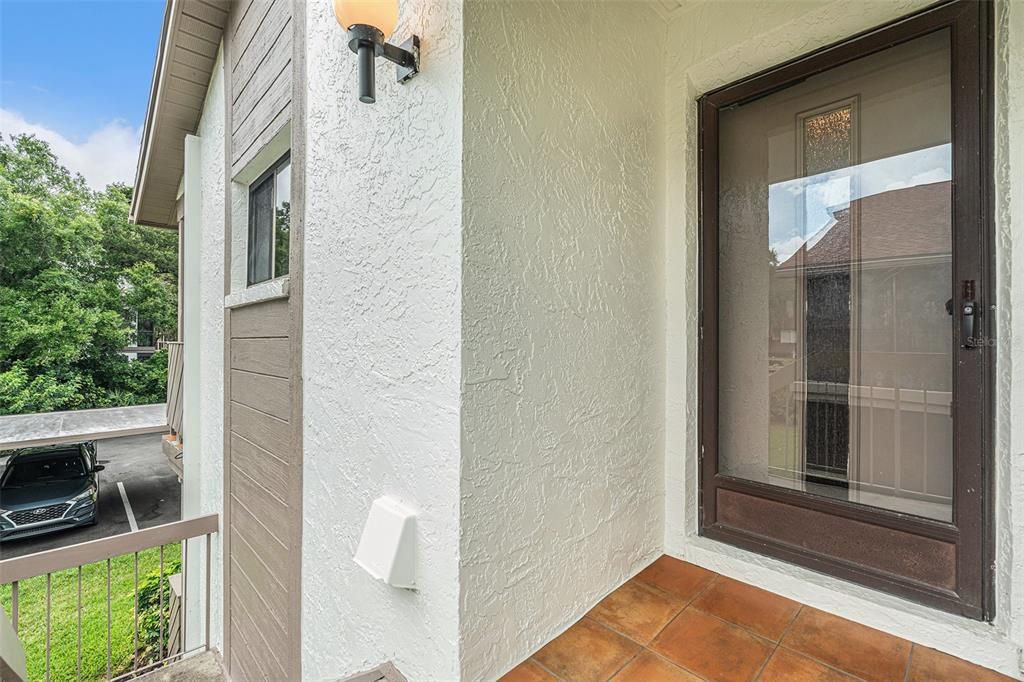 For Sale: $210,000 (2 beds, 2 baths, 1060 Square Feet)