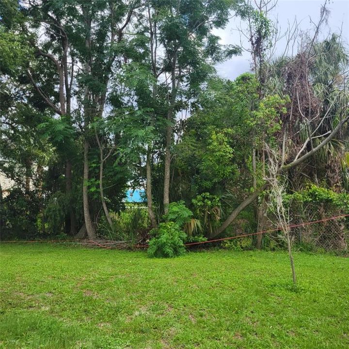 待售: $249,900 (2 贝兹, 2 浴室, 1064 平方英尺)