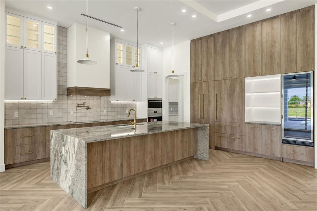 For Sale: $1,439,900 (3 beds, 3 baths, 2869 Square Feet)