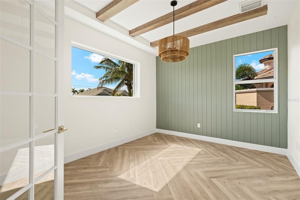 For Sale: $1,439,900 (3 beds, 3 baths, 2869 Square Feet)