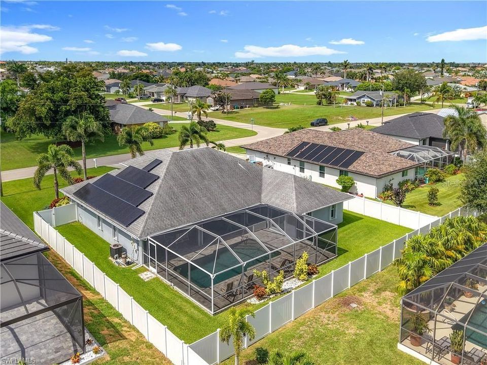 合同活跃: $510,000 (3 贝兹, 3 浴室, 2471 平方英尺)