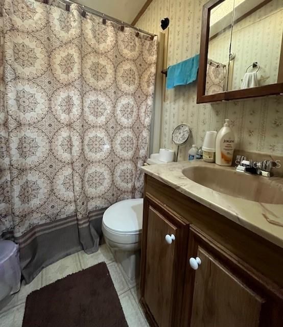 For Sale: $120,000 (1 beds, 1 baths, 418 Square Feet)