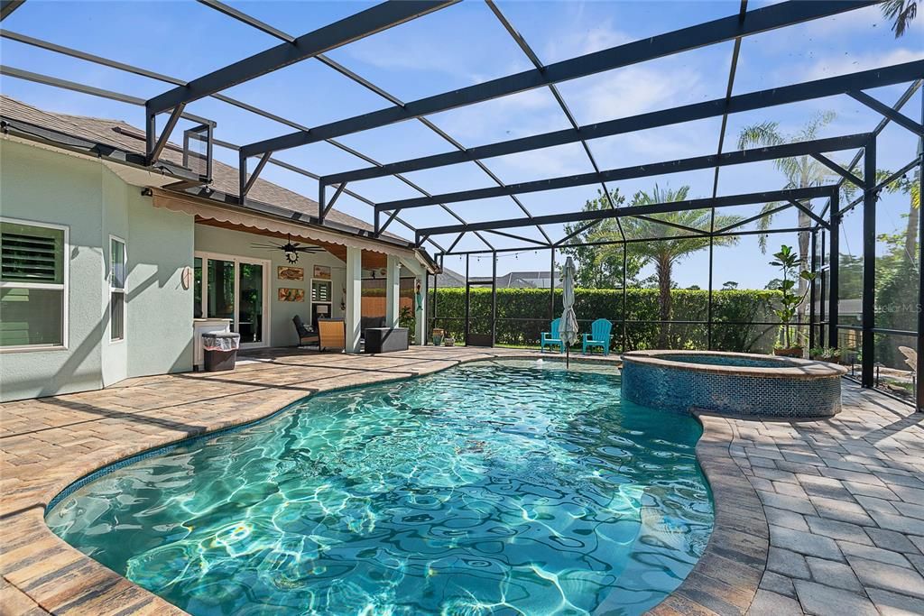 Active With Contract: $899,000 (3 beds, 3 baths, 2057 Square Feet)