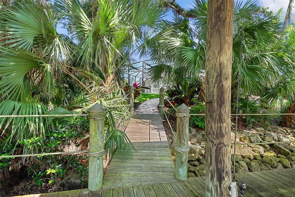 Active With Contract: $899,000 (3 beds, 3 baths, 2057 Square Feet)