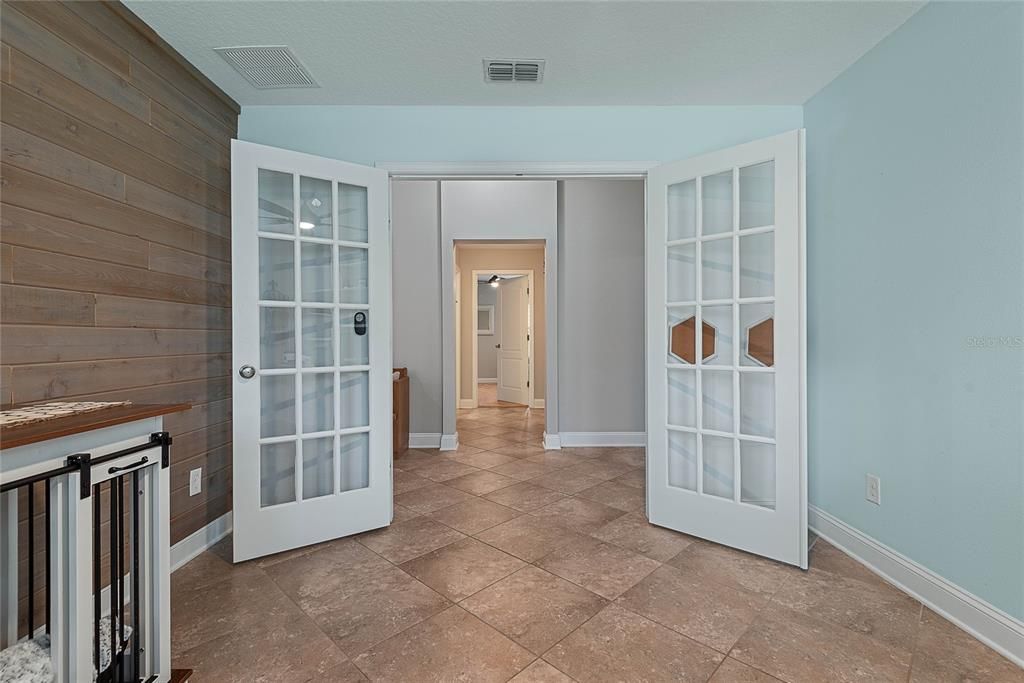 Active With Contract: $899,000 (3 beds, 3 baths, 2057 Square Feet)