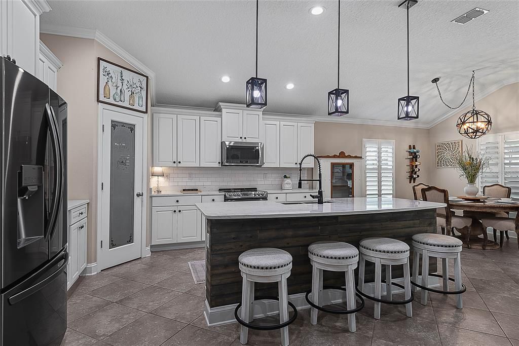 Active With Contract: $899,000 (3 beds, 3 baths, 2057 Square Feet)