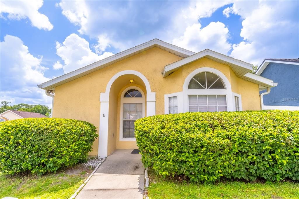 最近租的: $1,900 (3 贝兹, 2 浴室, 1069 平方英尺)