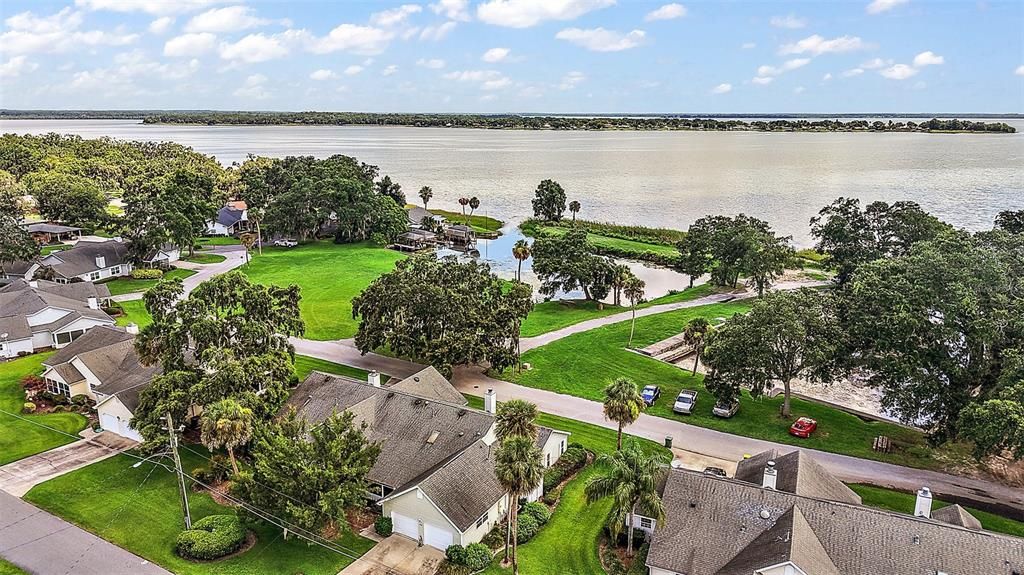 For Sale: $229,900 (3 beds, 2 baths, 1908 Square Feet)