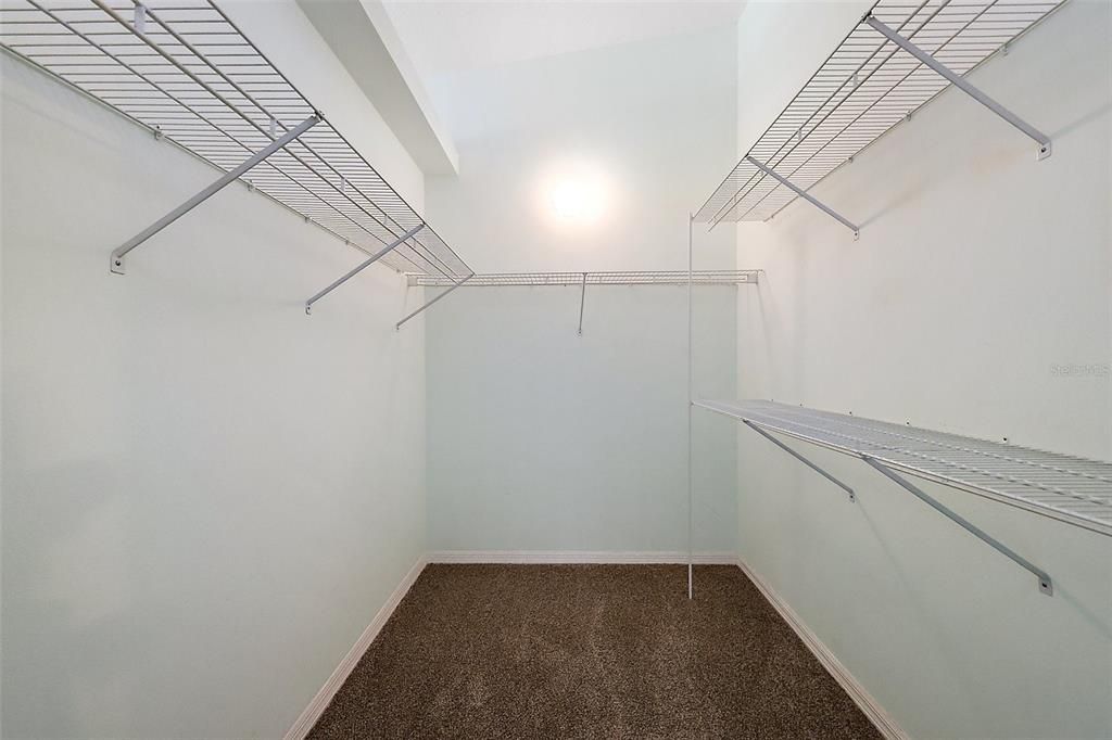 For Sale: $229,900 (3 beds, 2 baths, 1908 Square Feet)