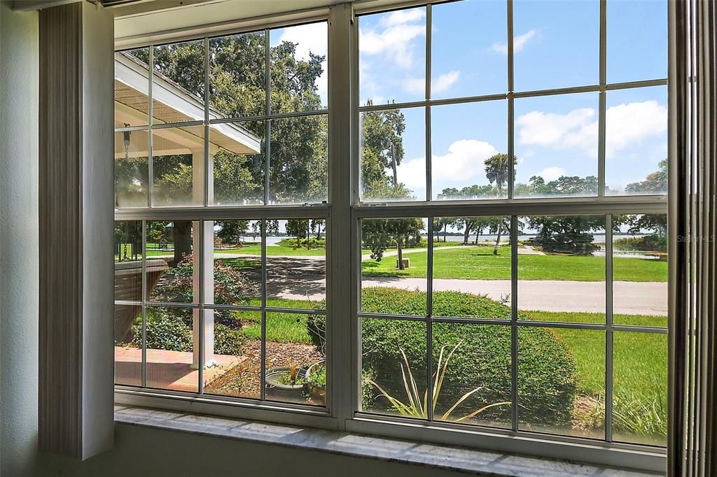 For Sale: $229,900 (3 beds, 2 baths, 1908 Square Feet)