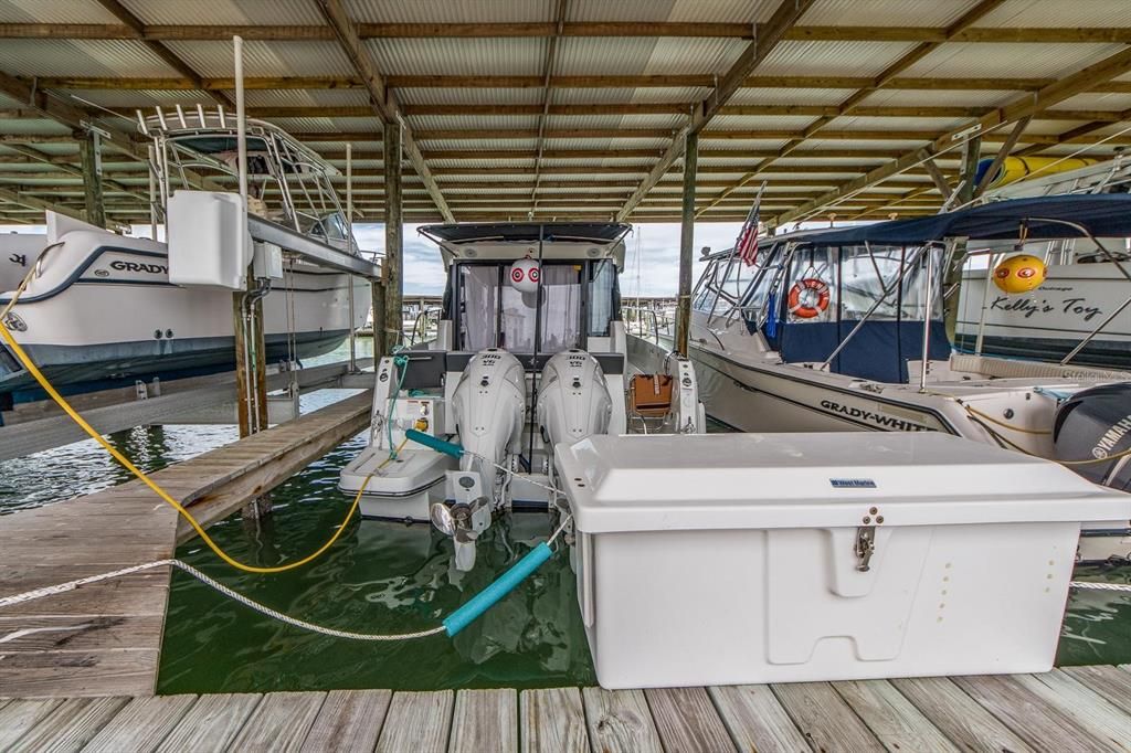 For Sale: $215,000 (0 beds, 0 baths, 675 Square Feet)