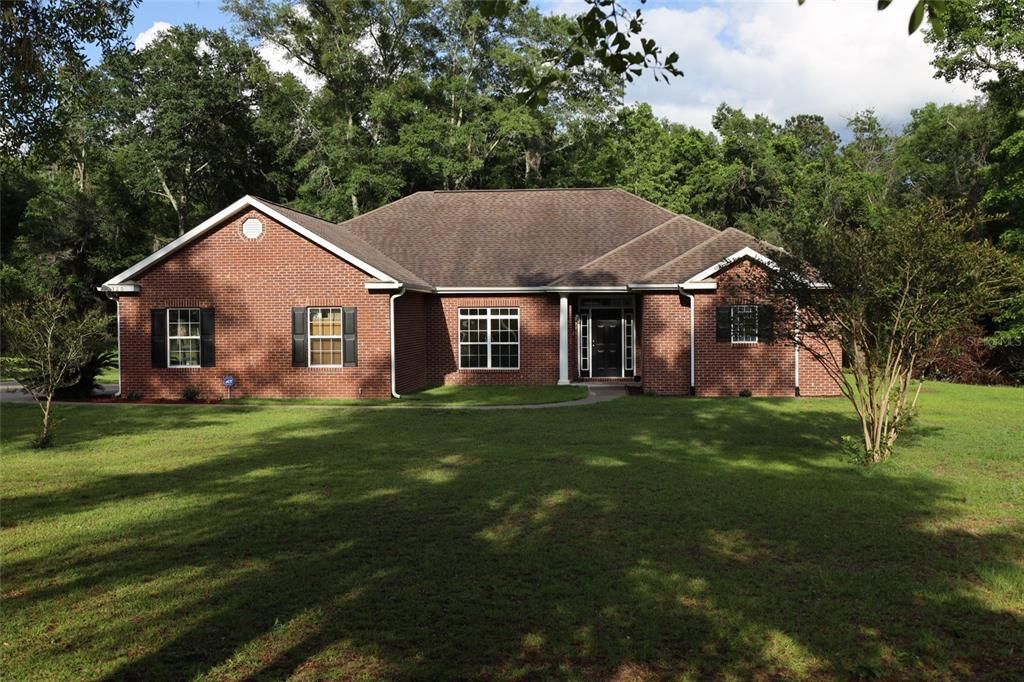 En Venta: $380,000 (3 camas, 2 baños, 2434 Pies cuadrados)