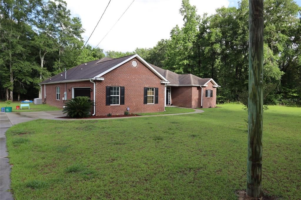 En Venta: $380,000 (3 camas, 2 baños, 2434 Pies cuadrados)