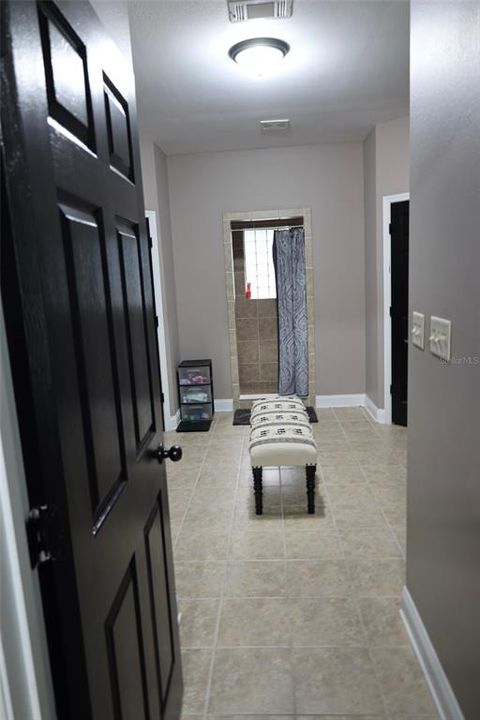 En Venta: $380,000 (3 camas, 2 baños, 2434 Pies cuadrados)