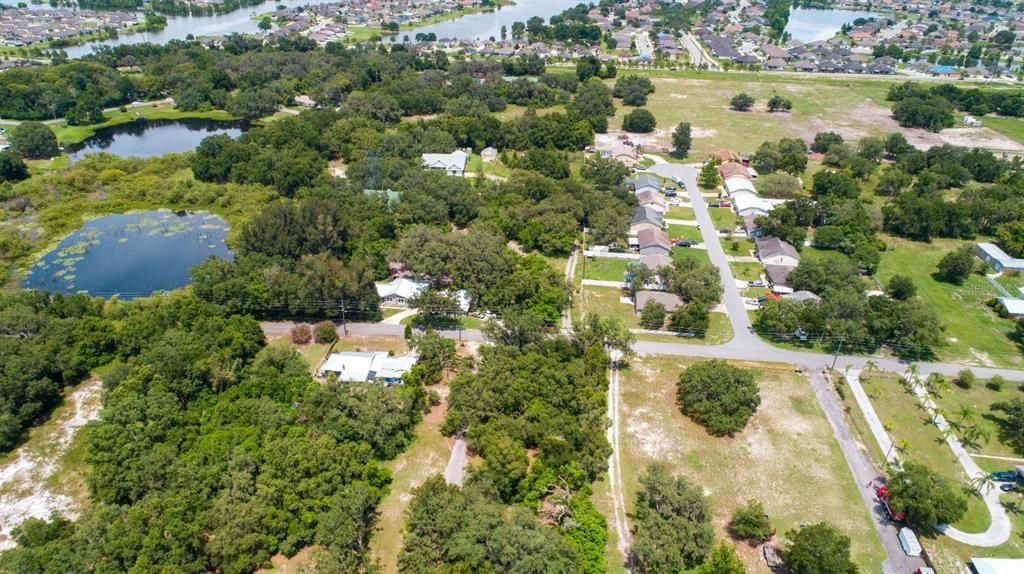 На продажу: $65,000 (0.22 acres)