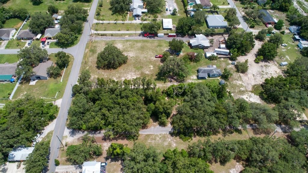 На продажу: $65,000 (0.22 acres)