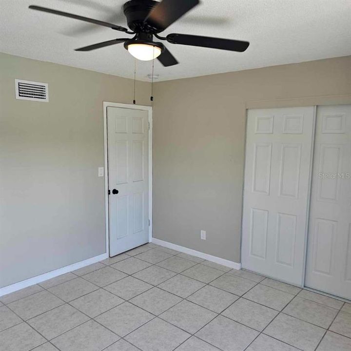 For Sale: $154,000 (2 beds, 1 baths, 1122 Square Feet)