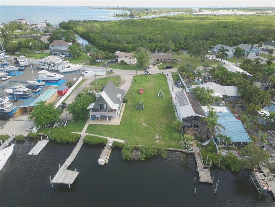 En Venta: $525,000 (0.26 acres)