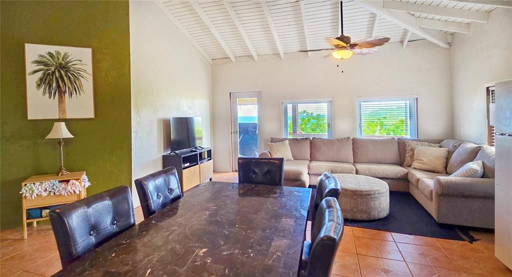For Sale: $1,499,000 (6 beds, 5 baths, 3000 Square Feet)