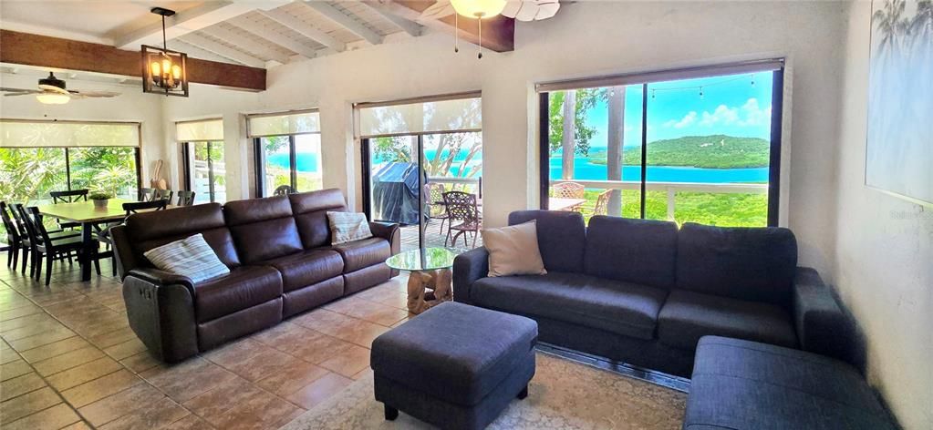 For Sale: $1,499,000 (6 beds, 5 baths, 3000 Square Feet)