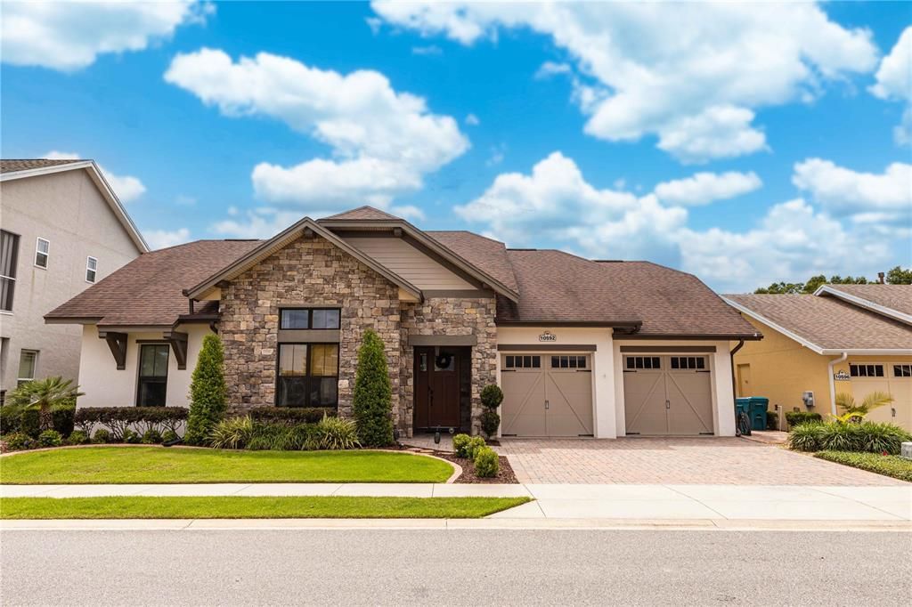 Недавно продано: $480,000 (3 спален, 2 ванн, 1917 Квадратных фут)