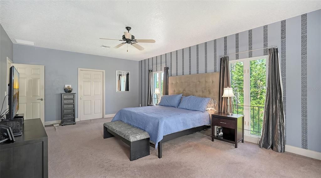 Active With Contract: $1,200,000 (4 beds, 3 baths, 4150 Square Feet)