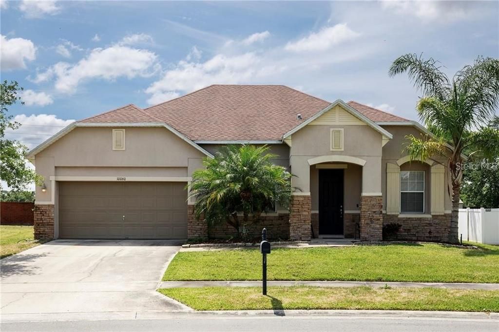 最近租的: $2,499 (3 贝兹, 2 浴室, 2249 平方英尺)