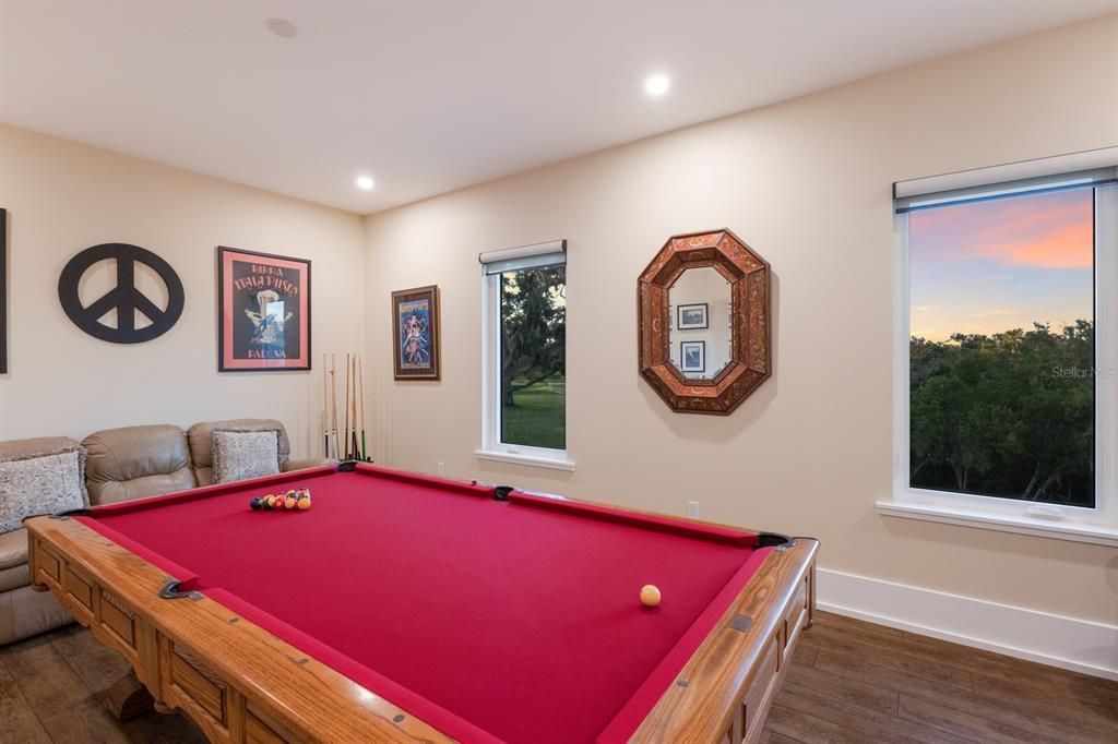 待售: $1,895,000 (5 贝兹, 4 浴室, 4142 平方英尺)