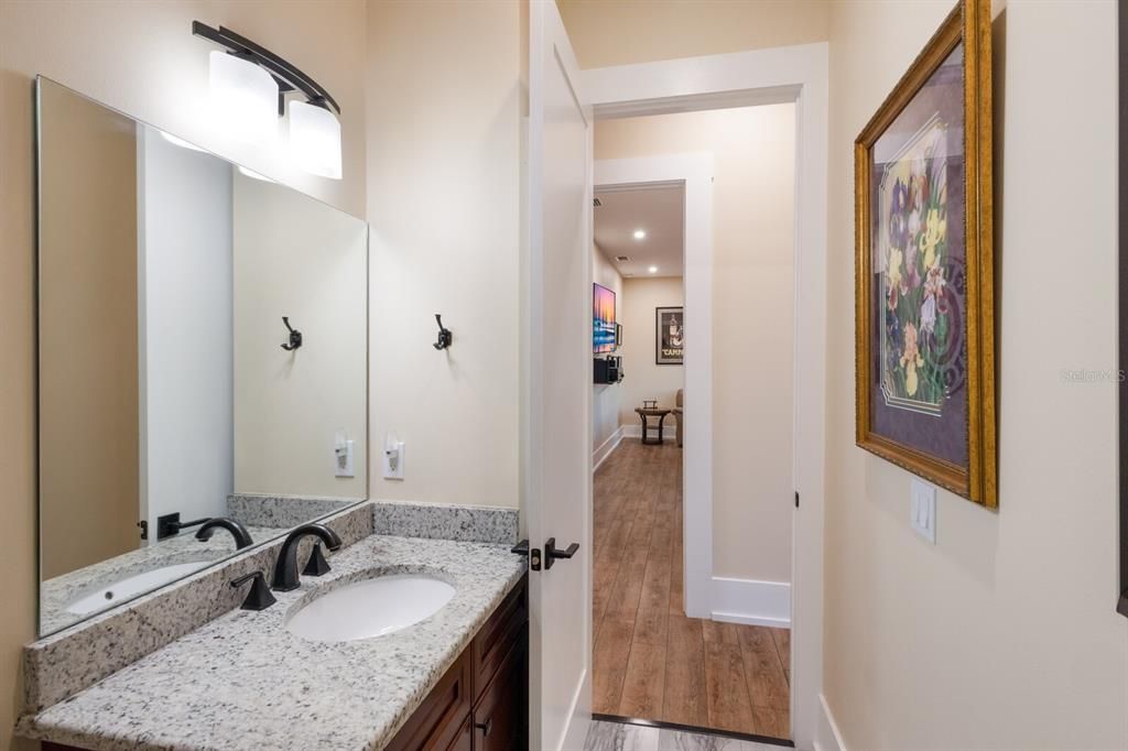 待售: $1,895,000 (5 贝兹, 4 浴室, 4142 平方英尺)