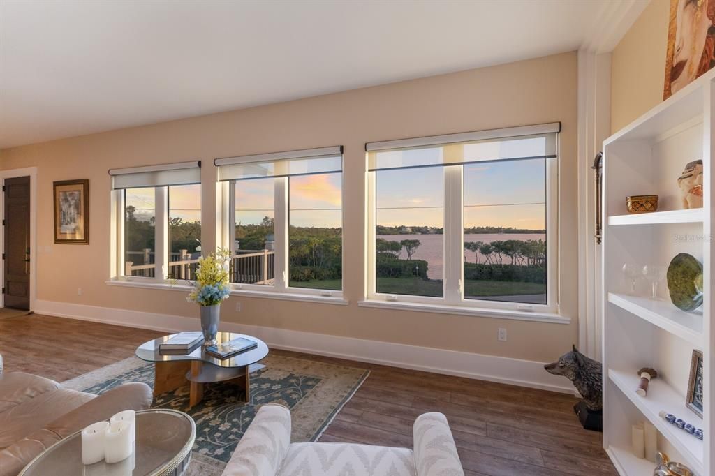 待售: $1,895,000 (5 贝兹, 4 浴室, 4142 平方英尺)