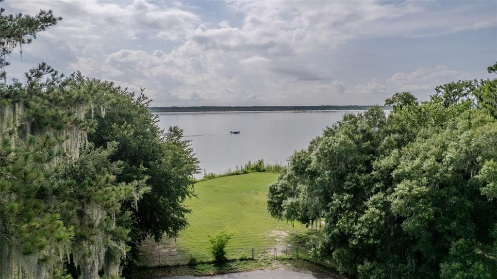 待售: $169,000 (0.30 acres)