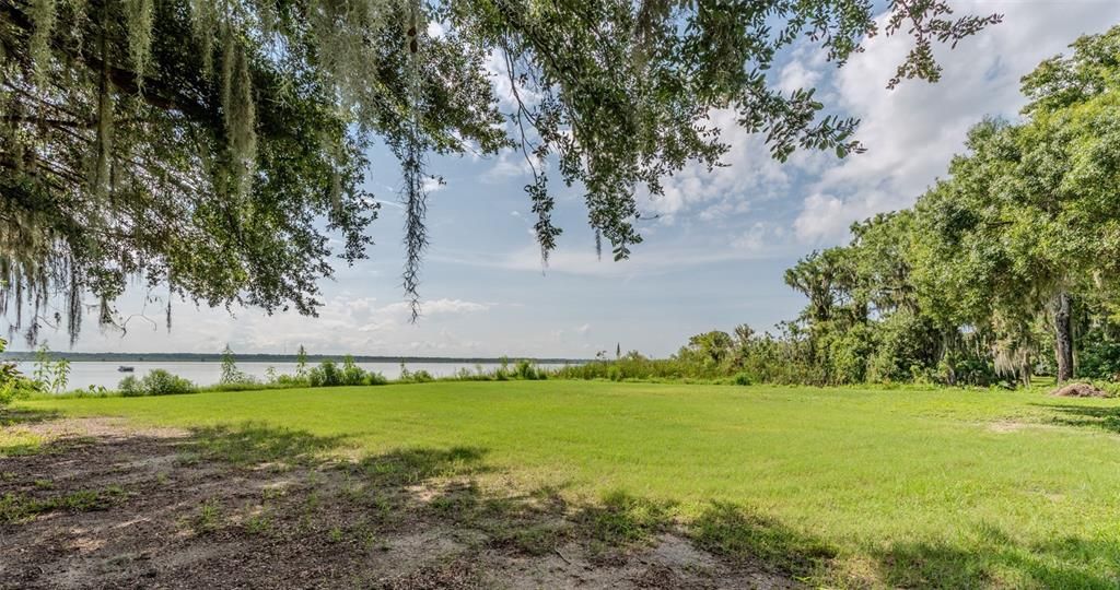 待售: $169,000 (0.30 acres)