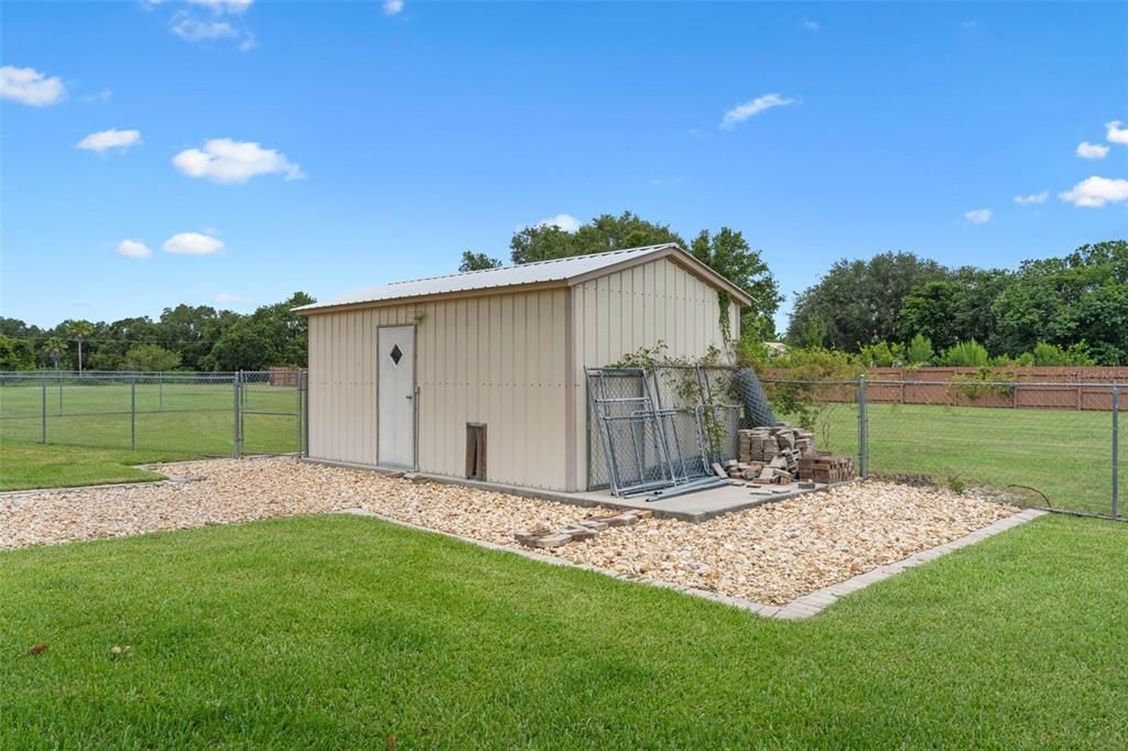 На продажу: $199,900 (1.16 acres)