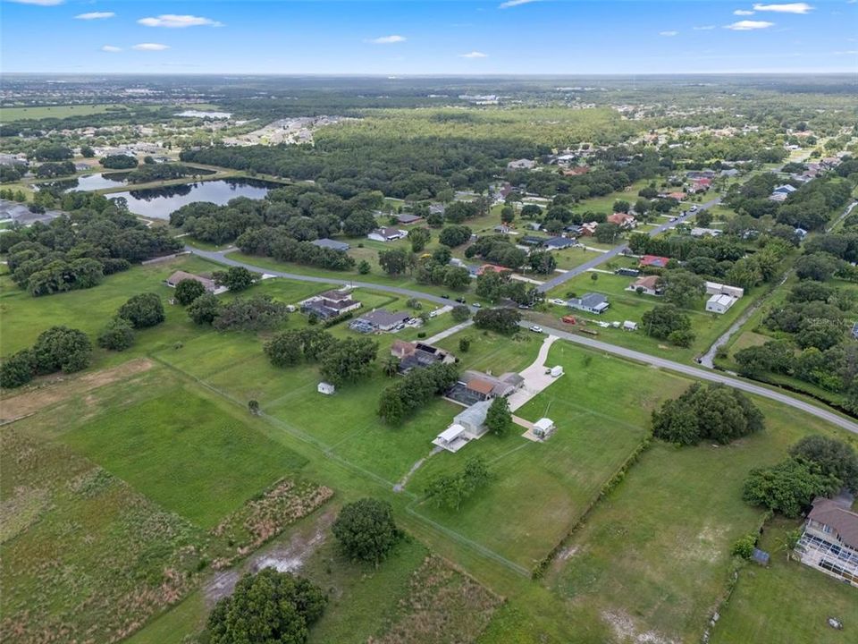 На продажу: $199,900 (1.16 acres)