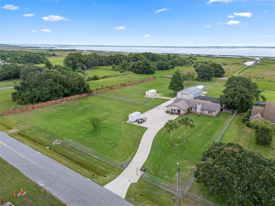 En Venta: $724,900 (3 camas, 2 baños, 2790 Pies cuadrados)