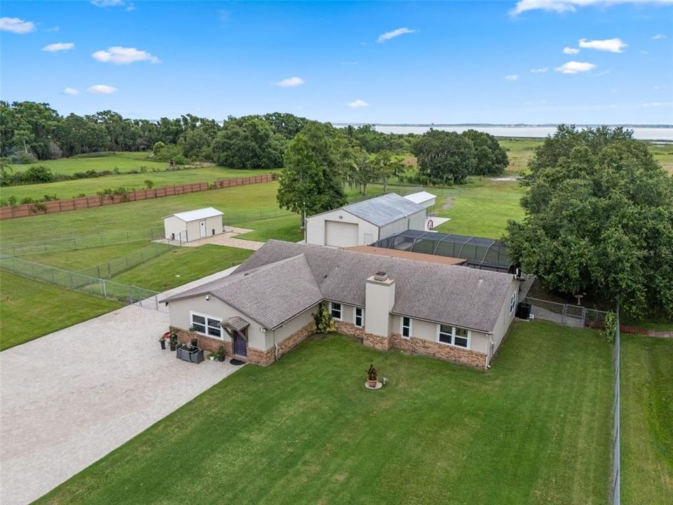 En Venta: $724,900 (3 camas, 2 baños, 2790 Pies cuadrados)