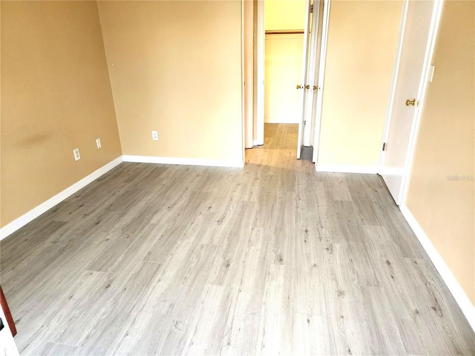 For Rent: $1,350 (2 beds, 2 baths, 833 Square Feet)