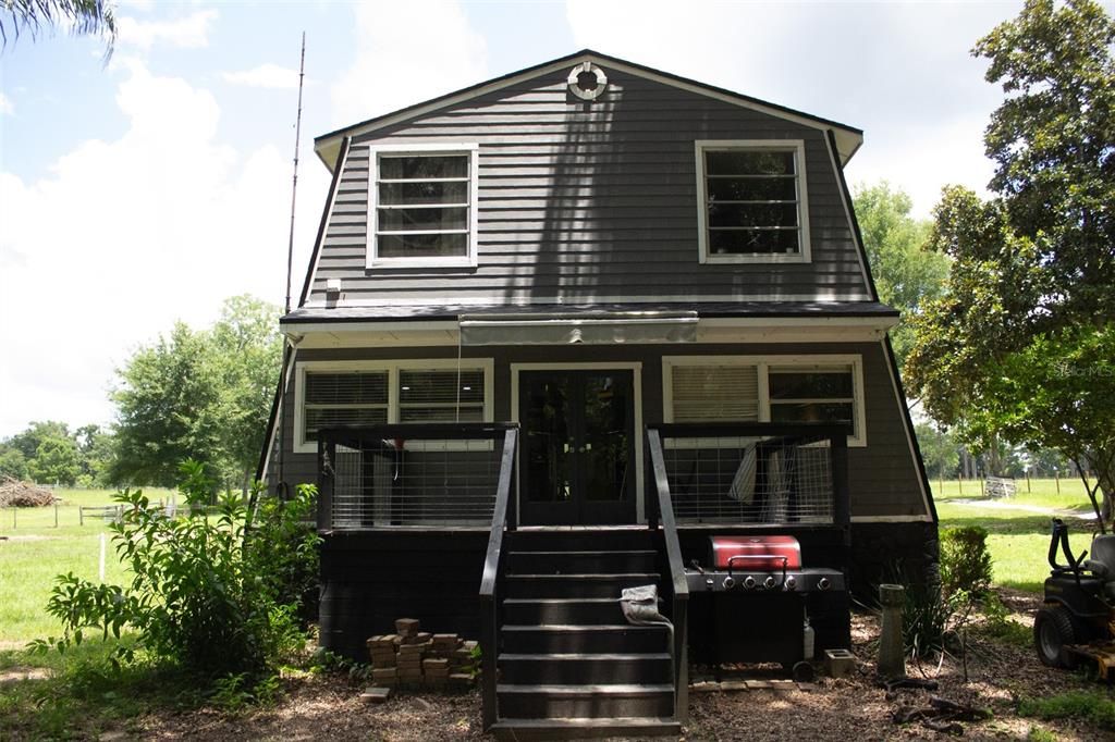 For Sale: $459,900 (3 beds, 2 baths, 1890 Square Feet)