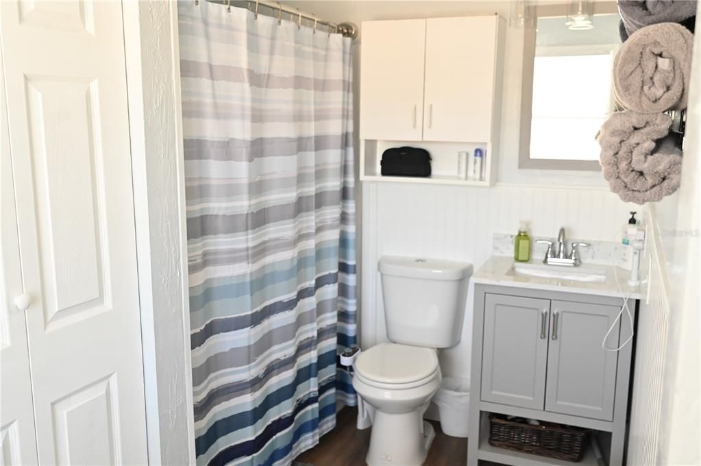 For Sale: $459,900 (3 beds, 2 baths, 1890 Square Feet)