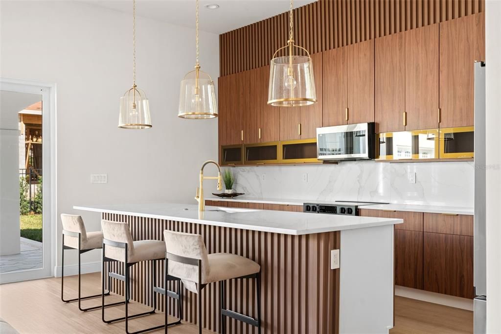 En Venta: $1,589,904 (5 camas, 4 baños, 2895 Pies cuadrados)