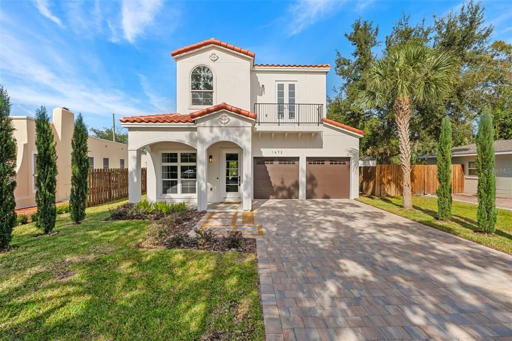 En Venta: $1,589,904 (5 camas, 4 baños, 2895 Pies cuadrados)